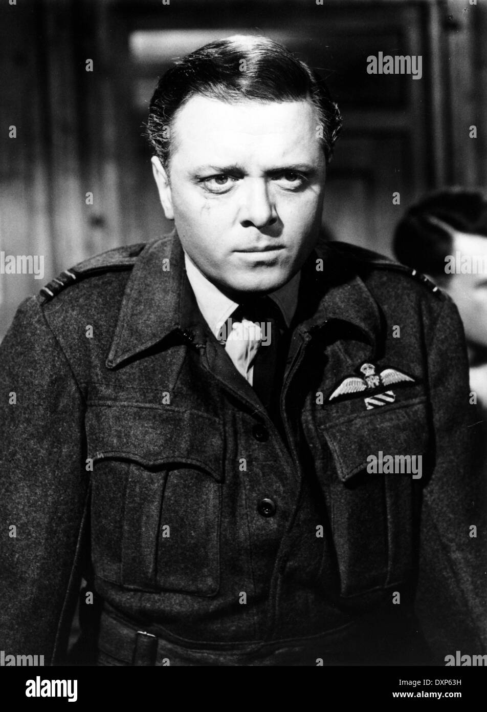 Richard attenborough great escape hi-res stock photography and images ...