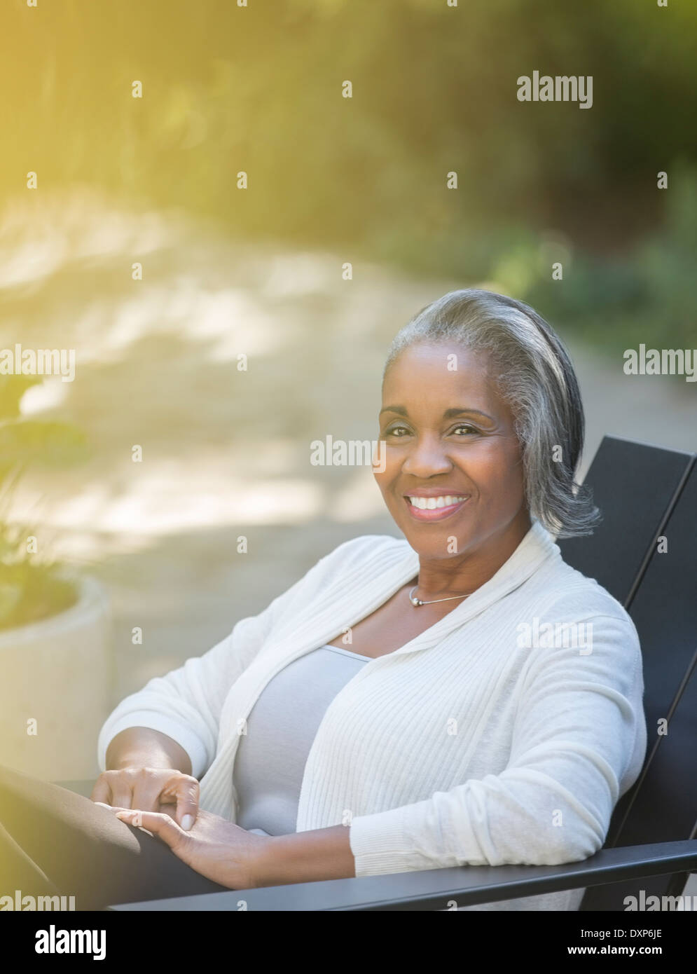 Senior black woman joy hi-res stock photography and images - Alamy