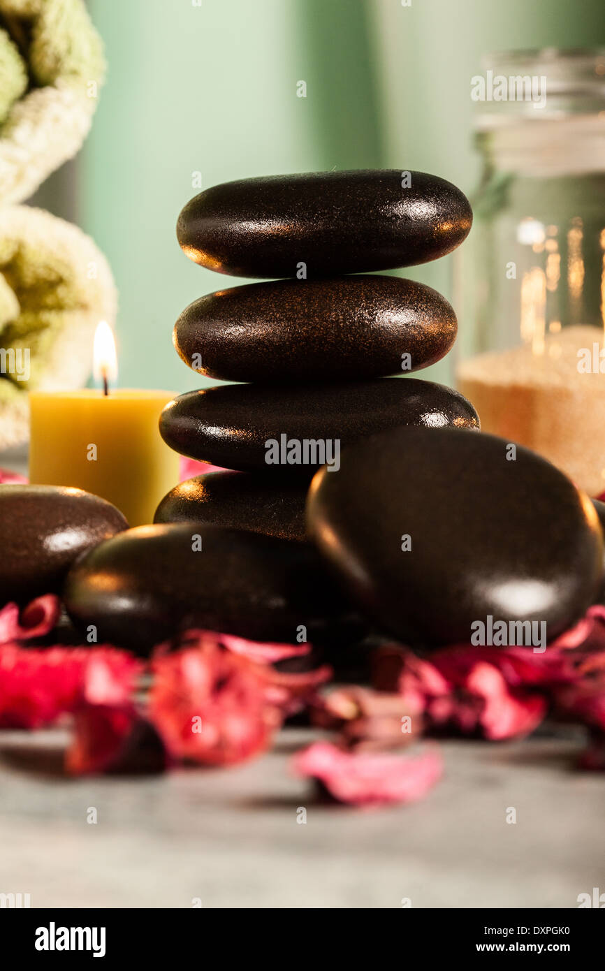 Spa therapy hot stones hi-res stock photography and images - Alamy