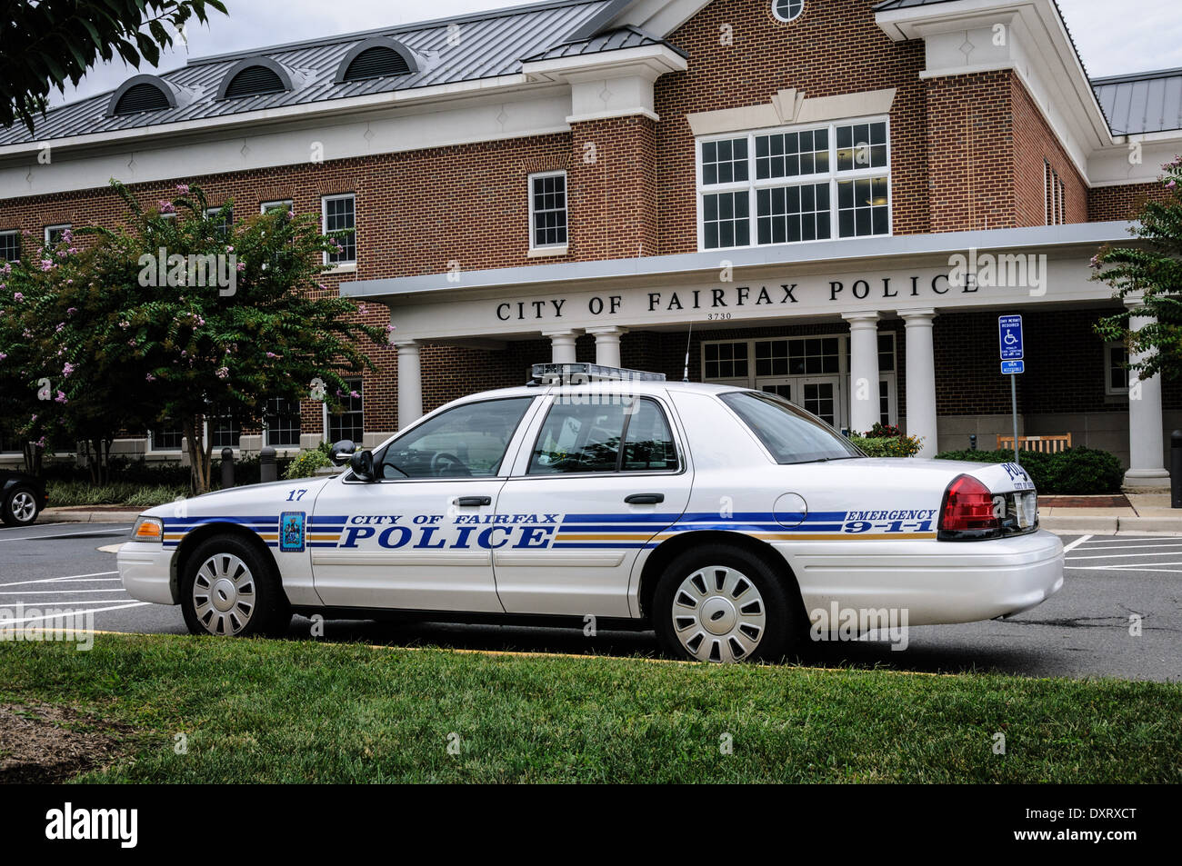 City of Fairfax Police Ford Crown Victoria Police Car, Fairfax City