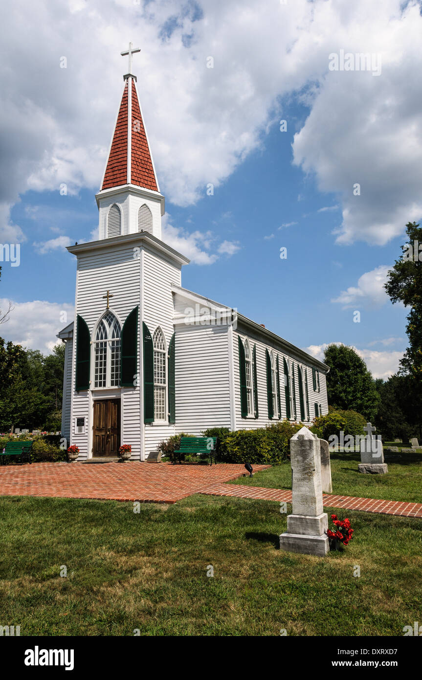 Barton st mary hires stock photography and images Alamy