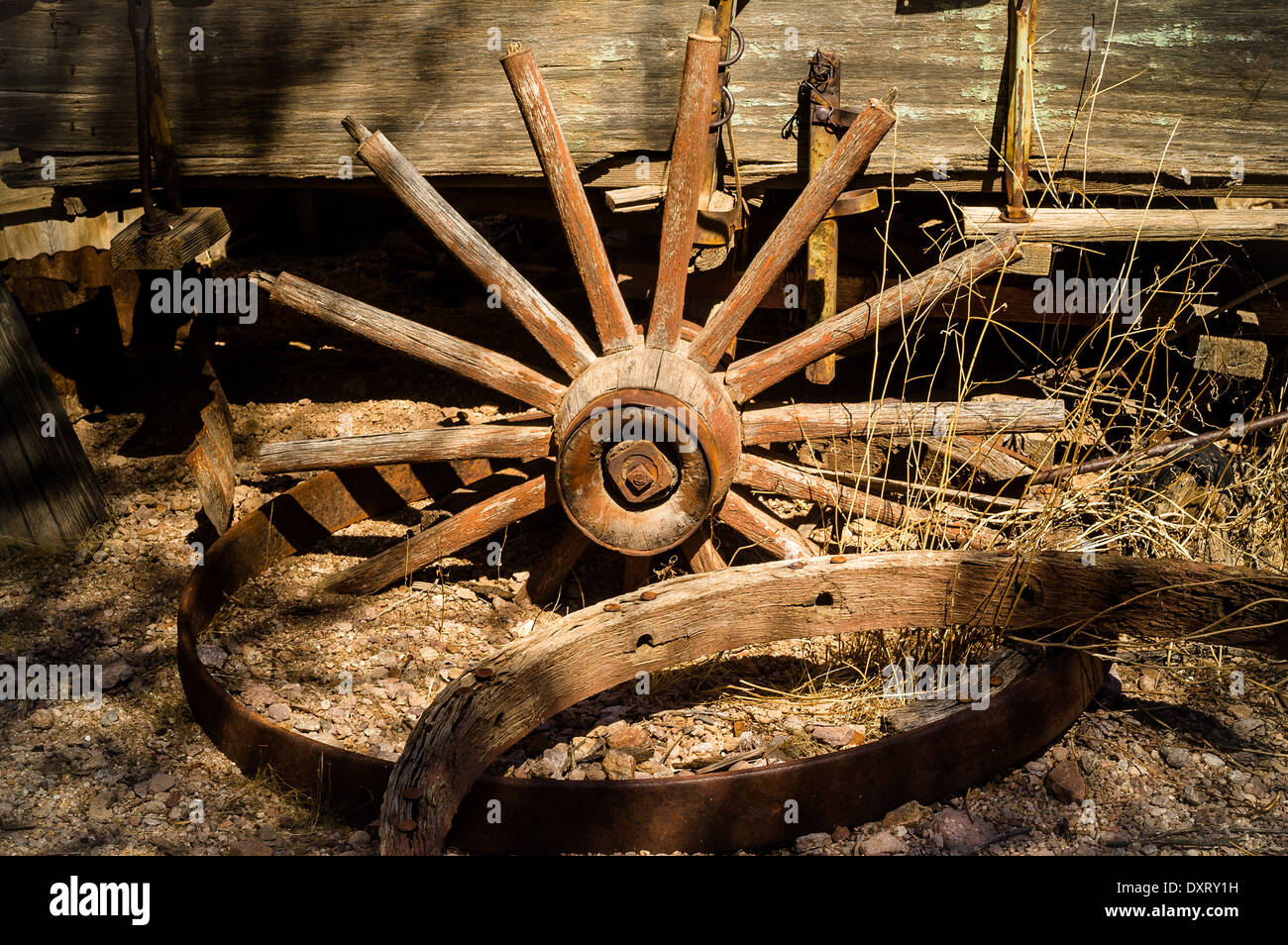 Broken wagon hires stock photography and images Alamy