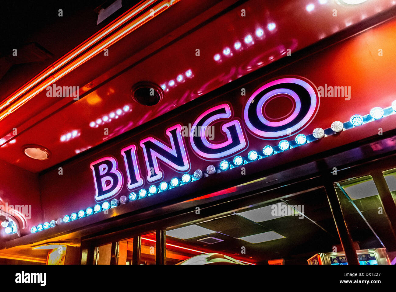 Bingo illuminated sign on amusement arcade Stock Photo Alamy