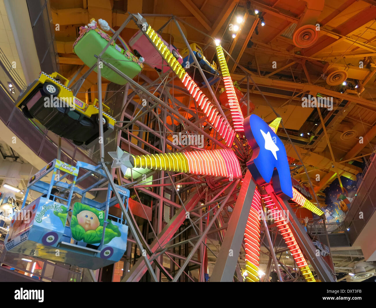 "Toys R Us" Store Interior in Times Square, NYC Stock Photo Alamy
