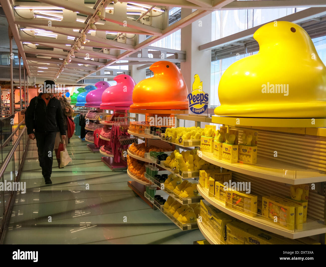 Toys R Us" Store Interior in Times Square, NYC Stock Photo - Alamy