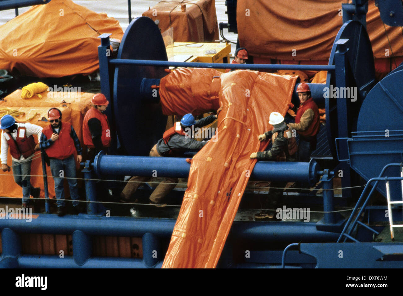 Exxon valdez oil spill aerial hires stock photography and images Alamy