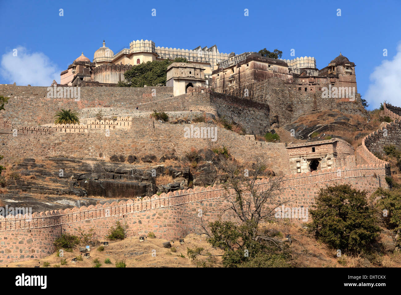 India, Rajasthan, Kumbhalghar Fortress (second longest wall in the