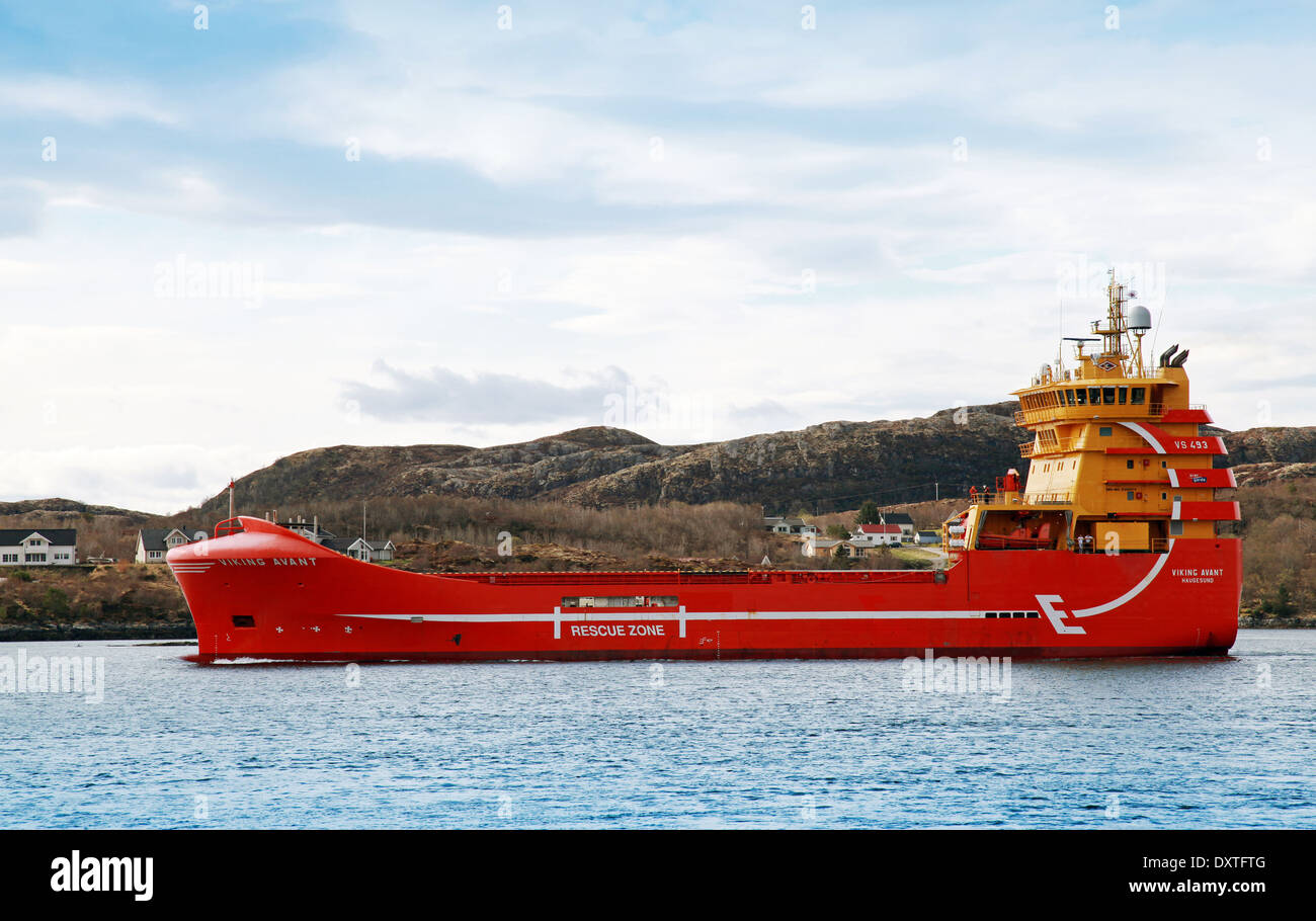 RORVIK, NORWAY - MAY 2013: Norwegian Platform supply ship 'Viking Avant' enters the port of Rorvik on May 11, 2013 Stock Photo