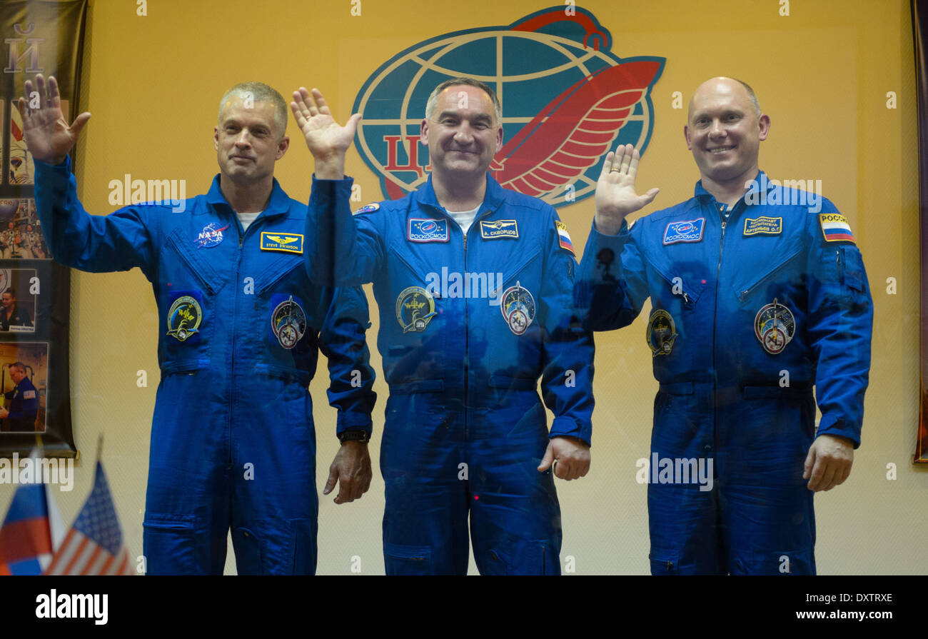 Expedition 39 crew members Alexander Skvortsov, Oleg Artemyev, and ...