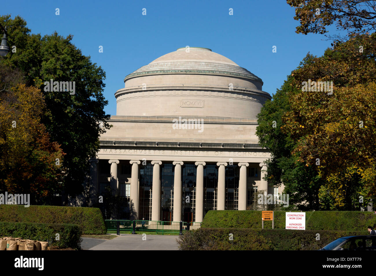 The Hack Gallery, a building belonging to the Massachusetts Institute of Technology (MIT) in Boston, Massachusetts, USA Stock Photo