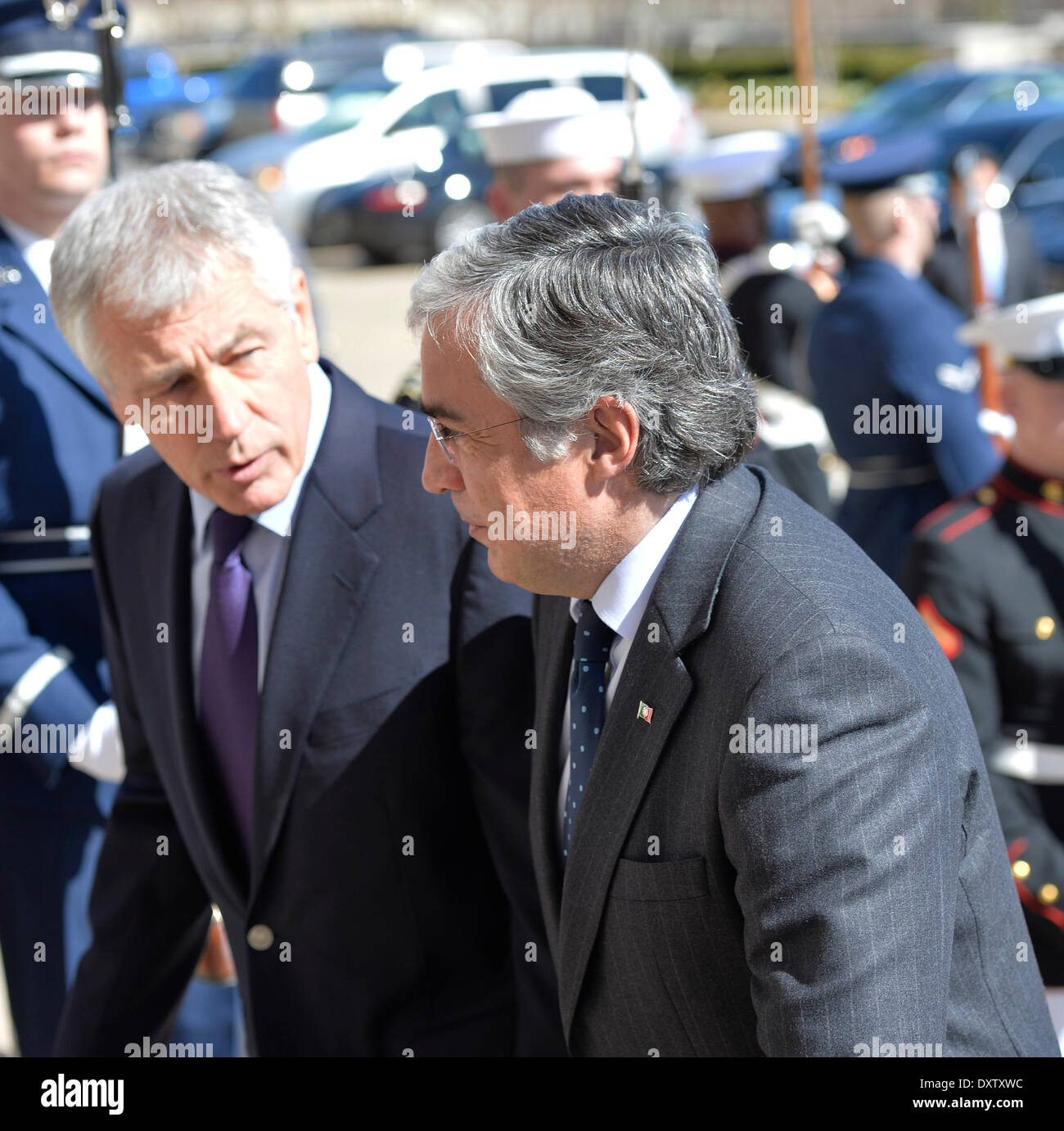 Washington, USA. 31st Mar, 2014. U.S. Defense Secretary Chuck Hagel (L) welcomes Portugal's Minister of National Defense Jose Pedro Aguiar-Branco in Pentagon, Washington, DC, capital of the United States, March 31, 2014. Credit:  Bao Dandan/Xinhua/Alamy Live News Stock Photo