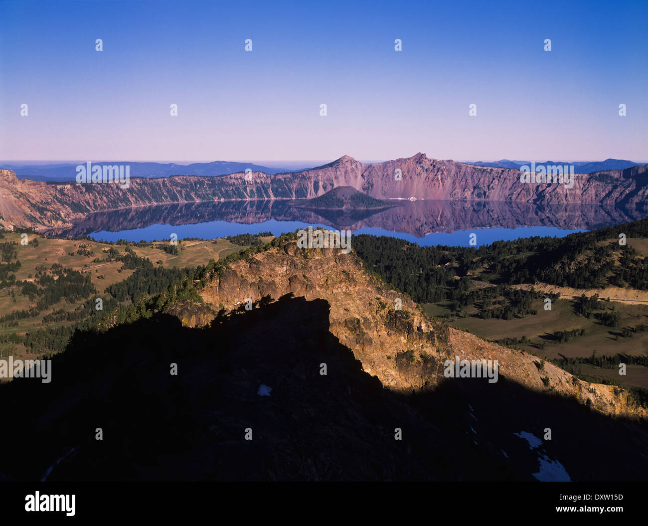Crater Lake Oregon People Stock Photos Crater Lake Oregon People