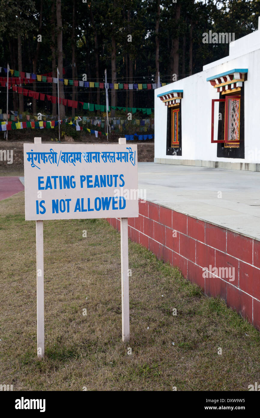 India, Dehradun. Buddhist Temple of Dehradun and Mindrolling Monastery. No Peanuts Allowed on the Grounds of the Monastery. Stock Photo