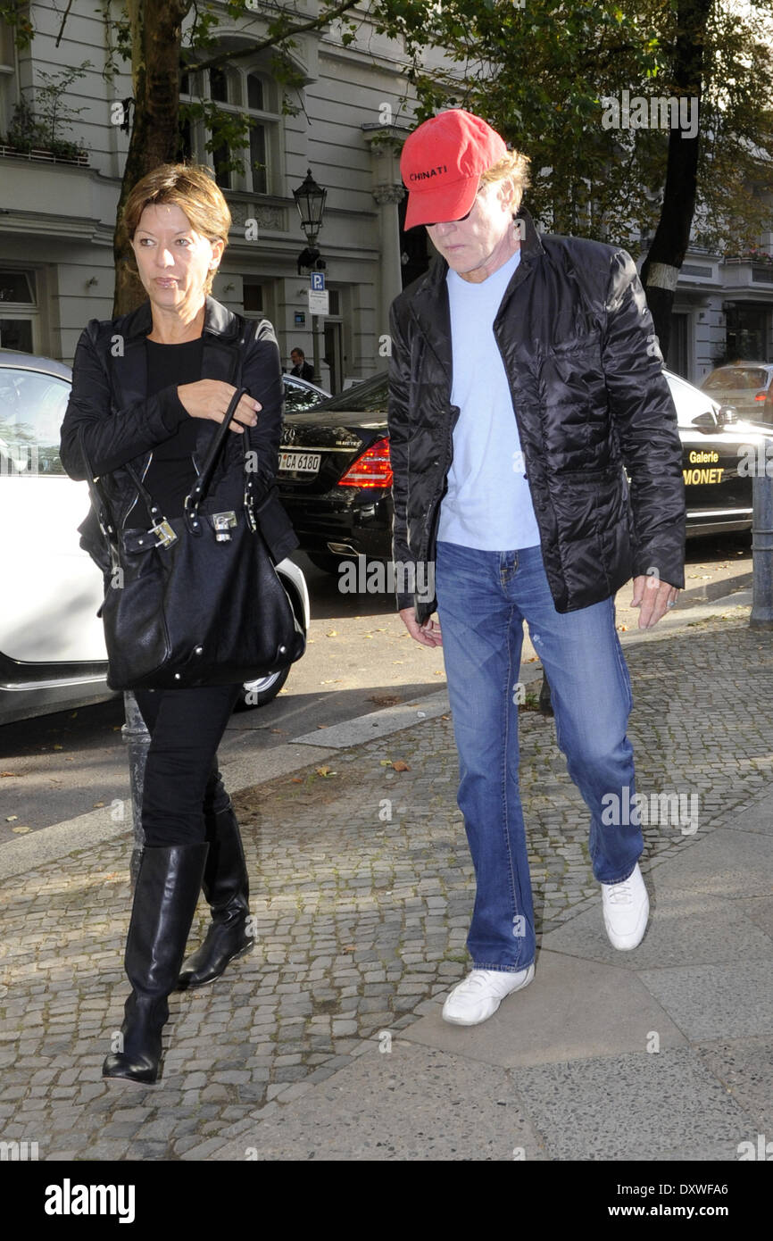 Robert Redford and wife Sybille visiting Literaturhaus Cafe in