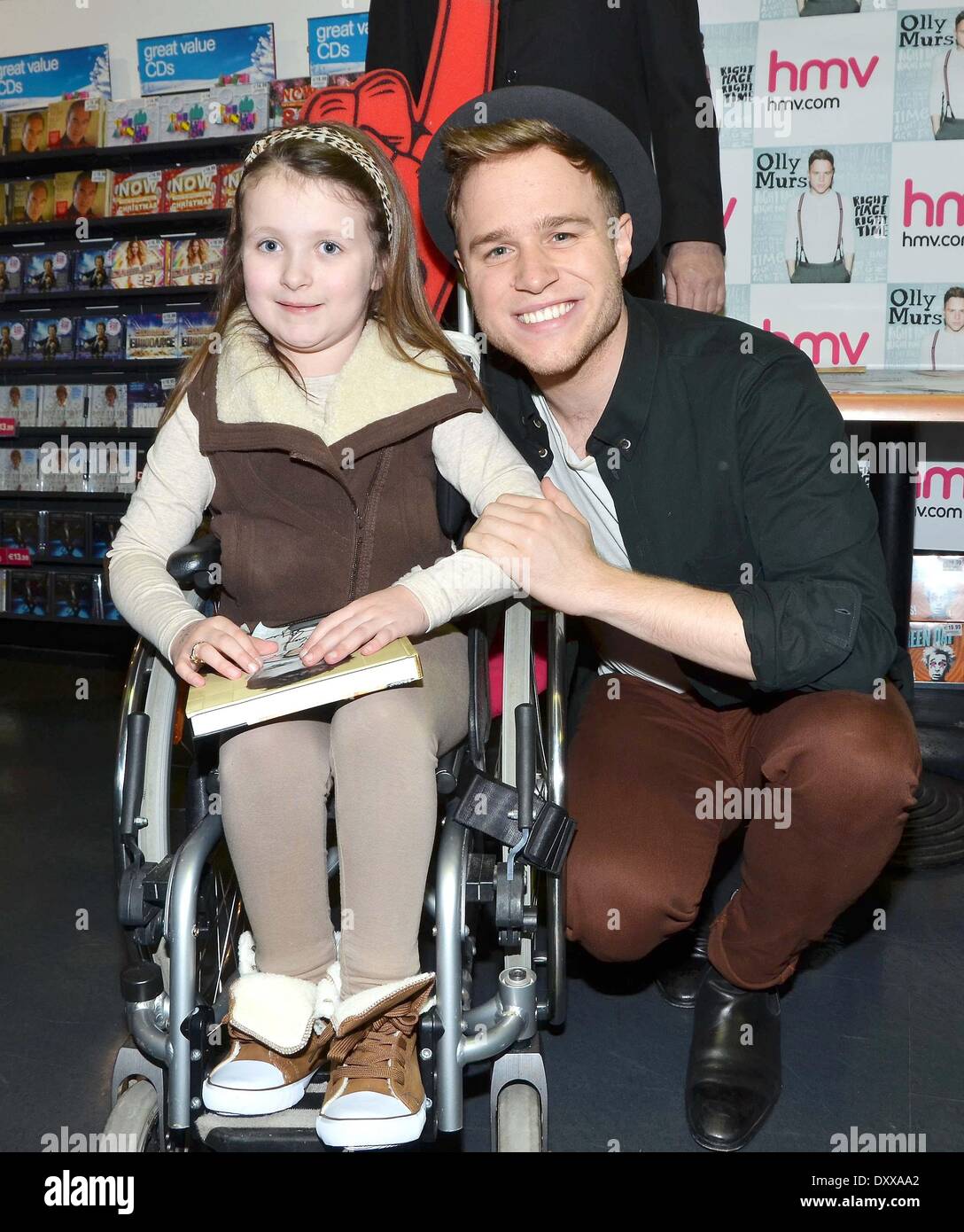 Olly Murs signs copies of his new album 'Right Time Right Place' at HMV Dundrum Featuring: Olly Murs signs copies of his new album 'Right Time Right Place' at HMV Dundrum Where: Dublin Ireland When: 28 Nov 2012 Stock Photo