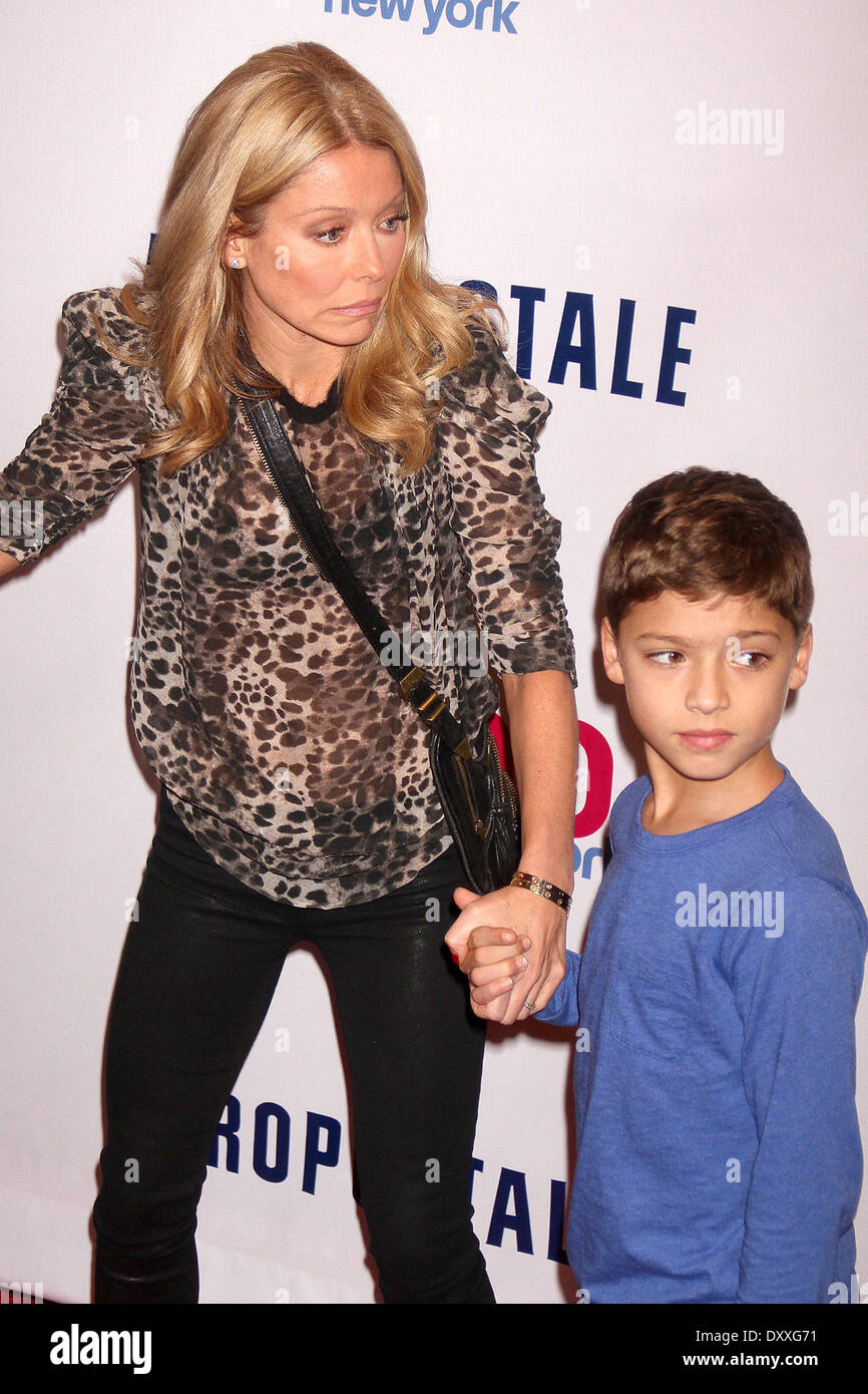 Kelly Ripa and son Joaquin Antonio Consuelos Z100's Jingle Ball 2012