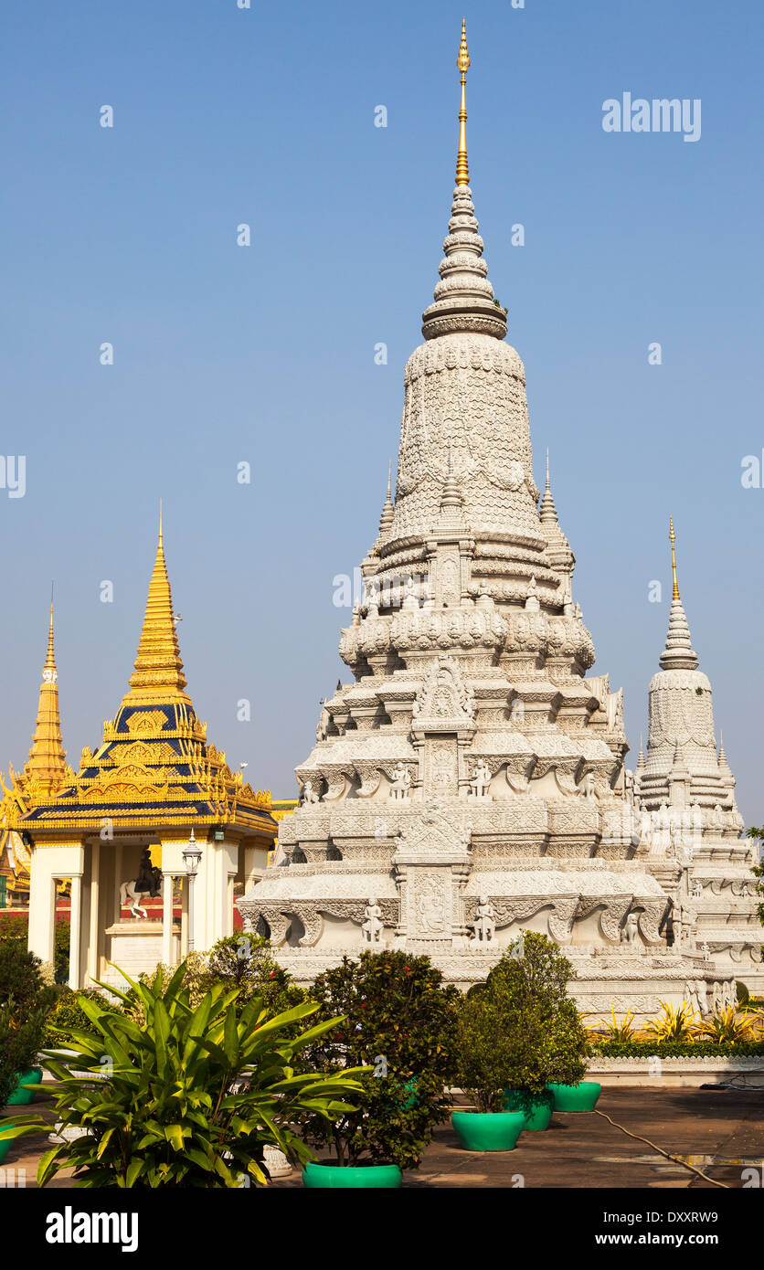 The Silver Pagoda inside the Royal Palace complex, Phnom Penh, Cambodia Stock Photo