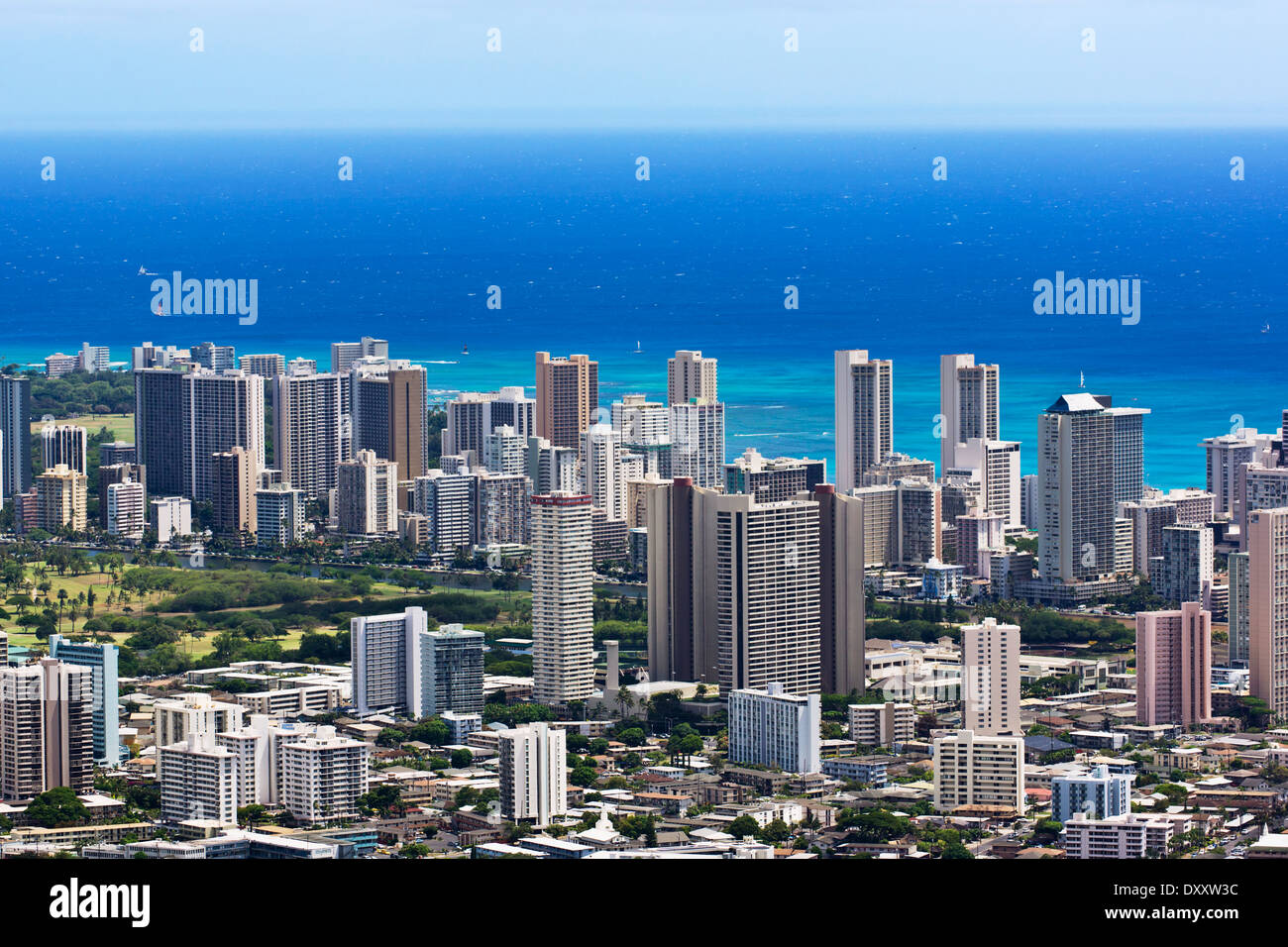 Cityscape honolulu ohau hawaii hi-res stock photography and images - Alamy