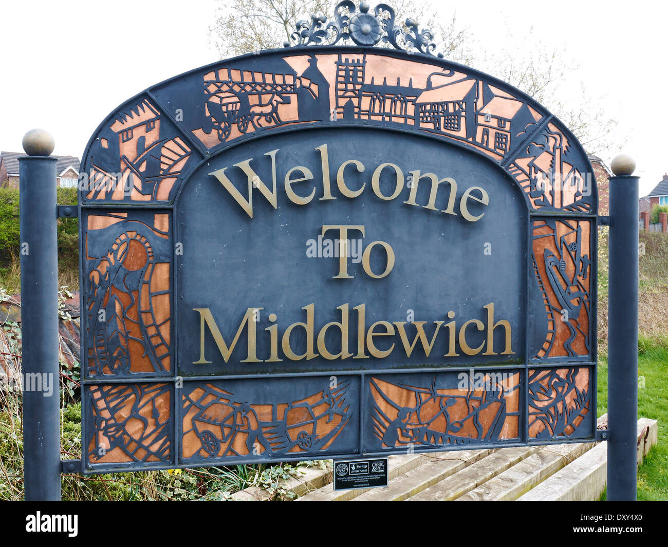 Welcome to Middlewich sign on the Trent & Mersey Canal, Cheshire, UK Stock Photo