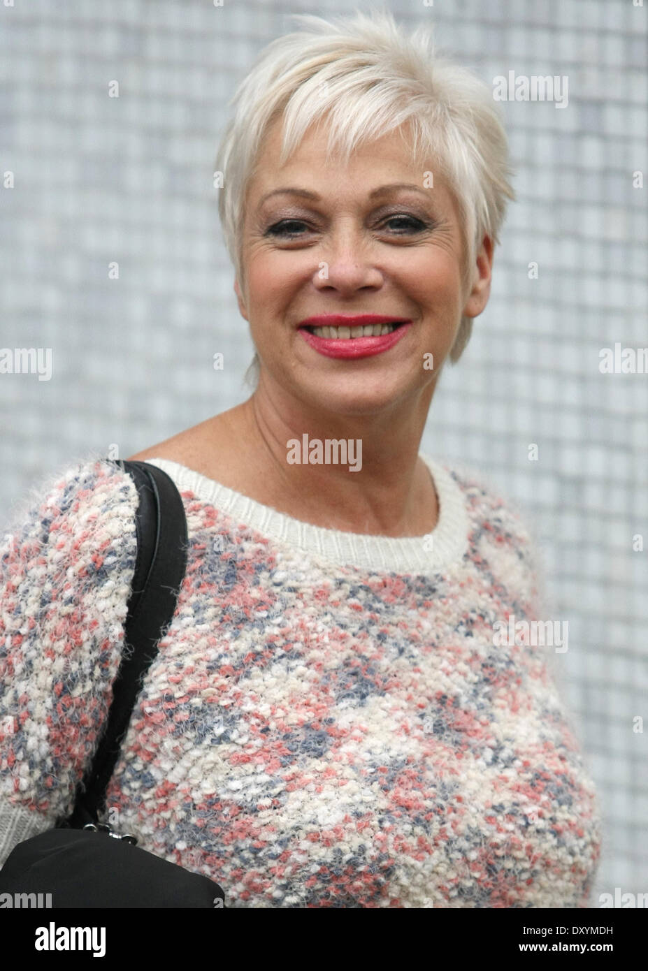 Denise Welch outside the ITV studios Stock Photo - Alamy