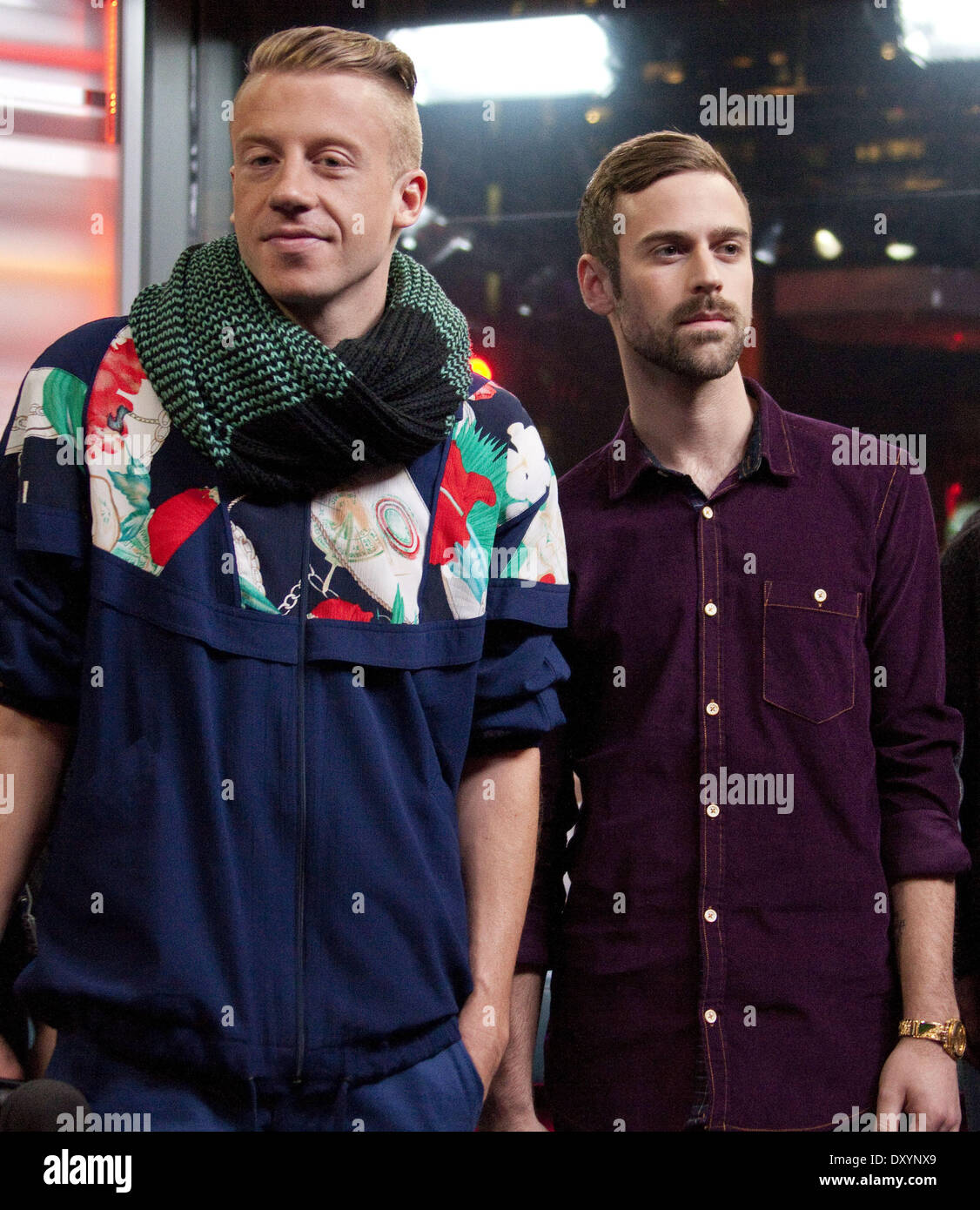 Macklemore 2022. Macklemore ryan lewis. Macklemore ryan lewis can't hold us. Macklemore ryan lewis the heist. Macklemore ryan lewis.