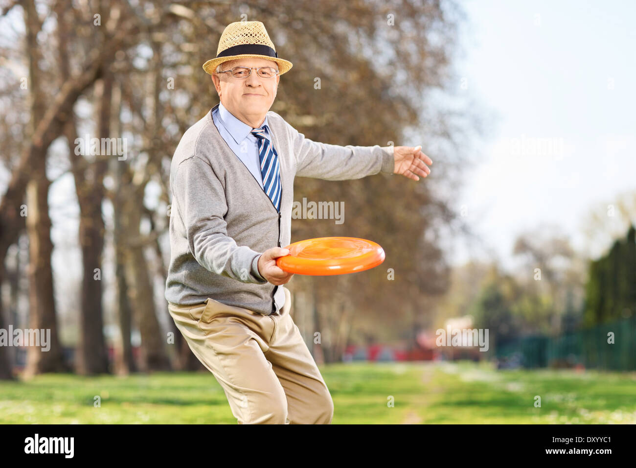 frisbee man