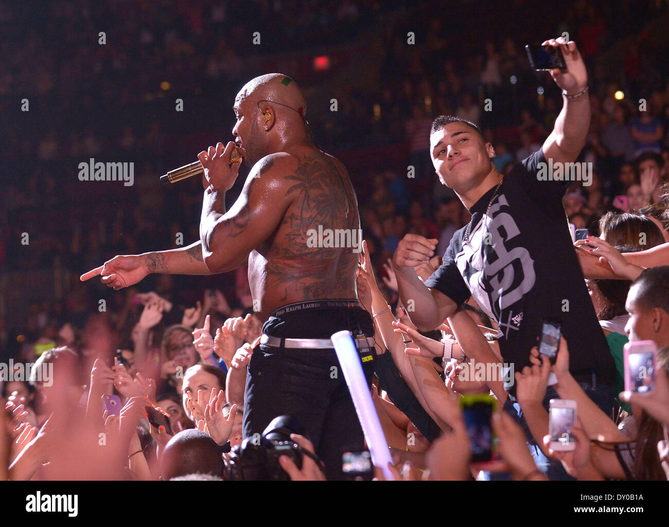 Y100's Jingle Ball 2012 at the BB&T Center Performances Featuring