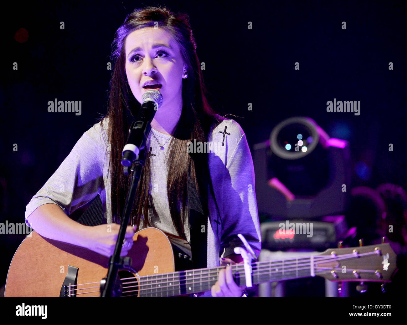 Y100's Jingle Ball 2012 at the BB&T Center Performances Featuring