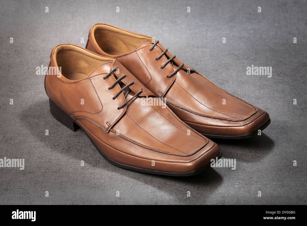 Pair of brown men's shoes Stock Photo - Alamy