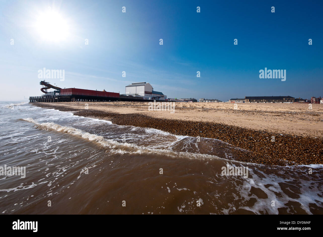 britannia-pier-great-yarmouth-stock-photo-alamy