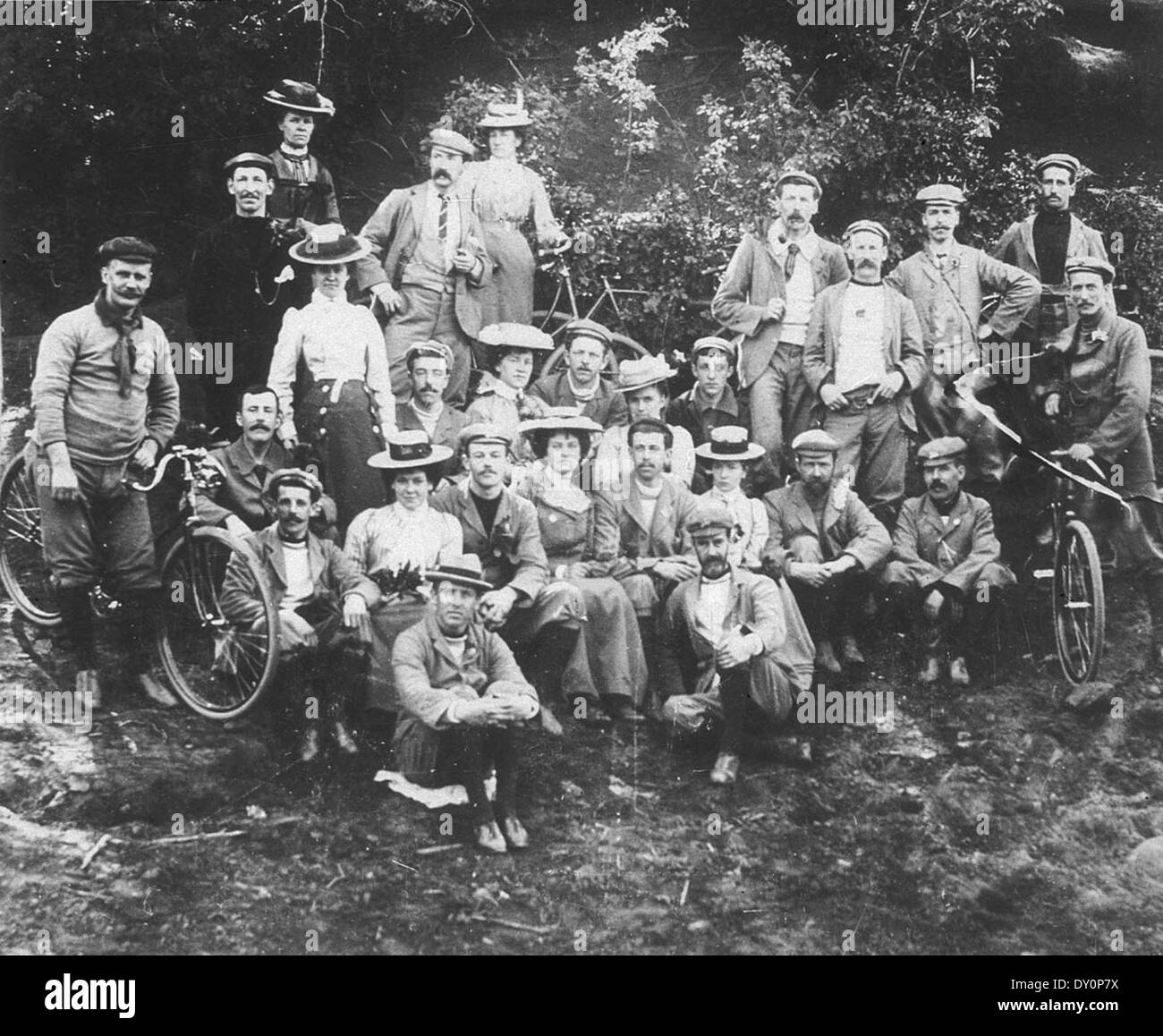 Waratah Rovers Bicycle Club (WRBC) on tour. Sydney - Campbelltown - Appin - Bulli - South Coast. Photo taken at Picton - Picton, NSW, October 1900 Stock Photo