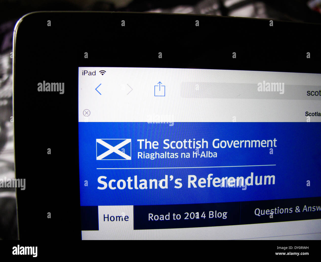 Scottish Government referendum website on iPad Stock Photo