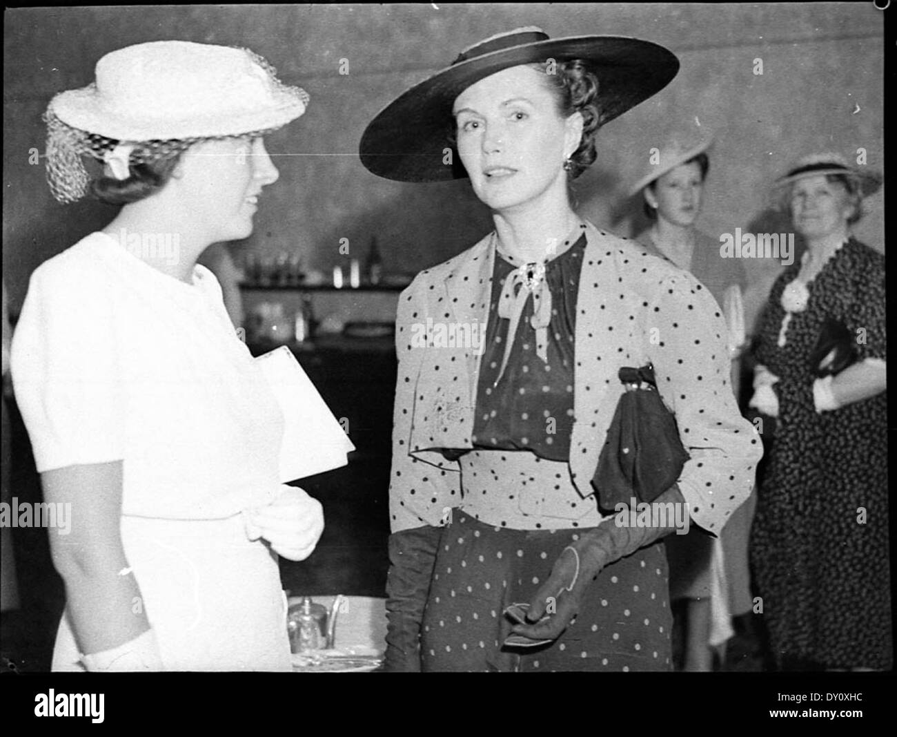 Earl and Countess Beatty; luncheon at Hotel Australia, Sydney, February 1939 / potographer Sam Hood Stock Photo