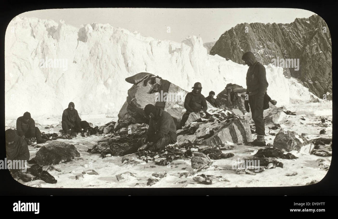 Sea 1916 history historical hi-res stock photography and images - Alamy