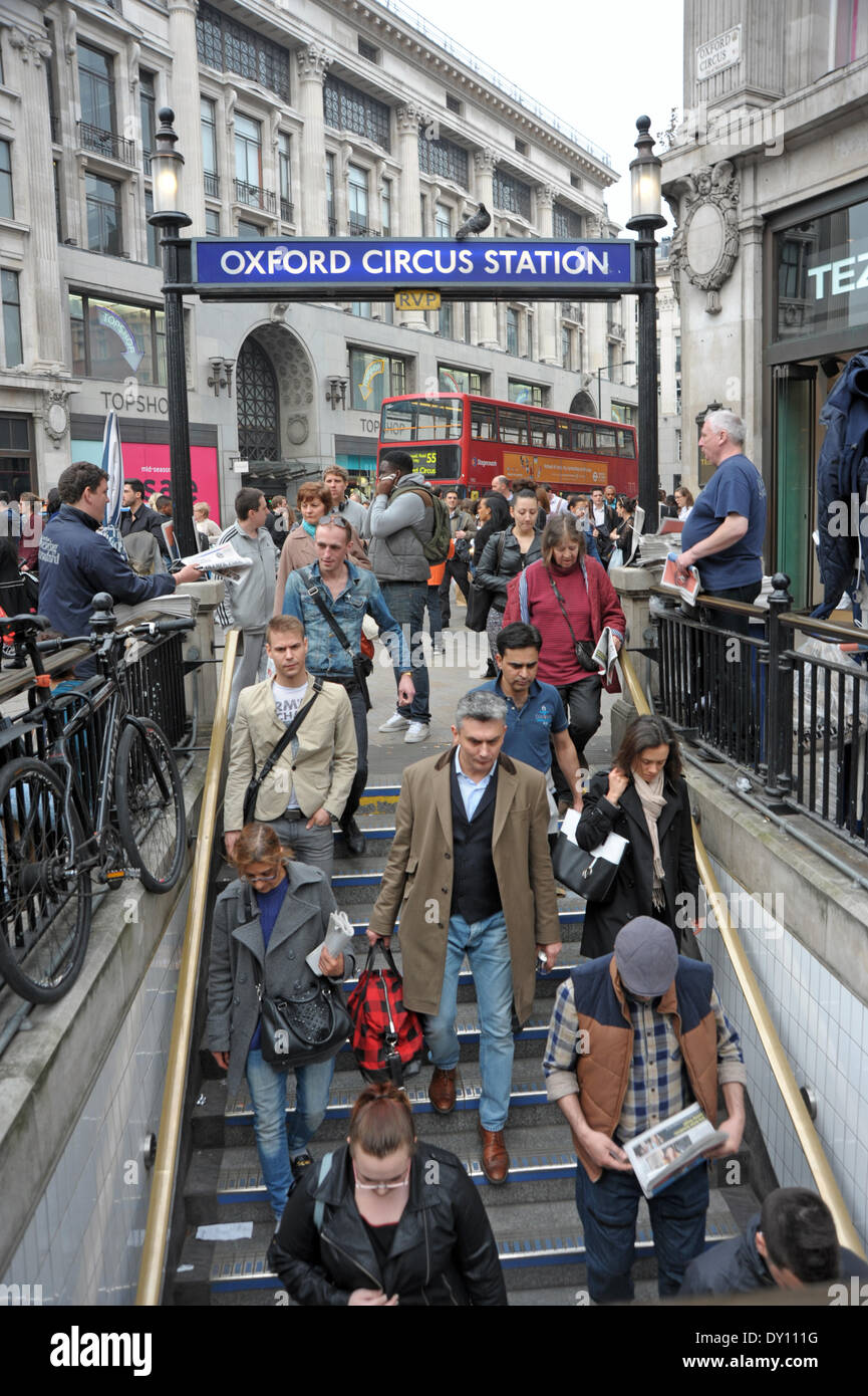 London underground map piccadilly line hires stock photography and images Alamy
