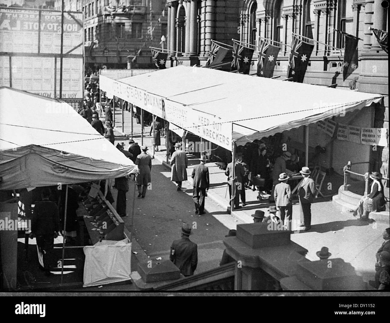 Election, 13 May 1935 by Sam Hood Stock Photo Alamy