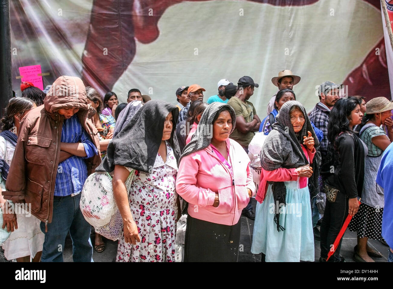Oaxaca Zocalo, Mexico,Tuesday April 1, 2014: some of the faces of Oaxaca's rural poor at Antorchista anti poverty demonstration in Oaxaca Zocalo Credit:  Dorothy Alexander/Alamy Live News Stock Photo