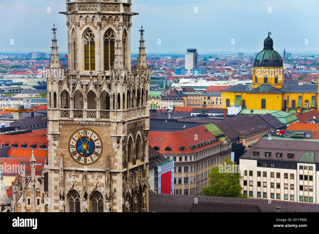 Glockenspiel Clock, Theatine Church in Munich Stock Photo Alamy