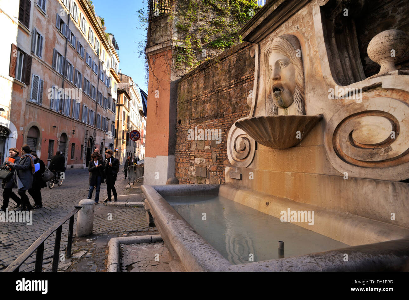italy, rome, via giulia, fontana del mascherone Stock Photo