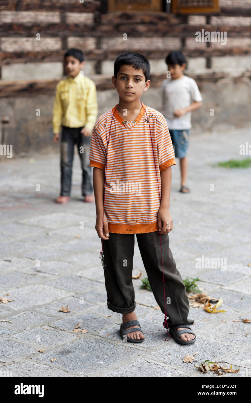 Srinagar, Kashmir, India. Young boy with yoyo Stock Photo Alamy