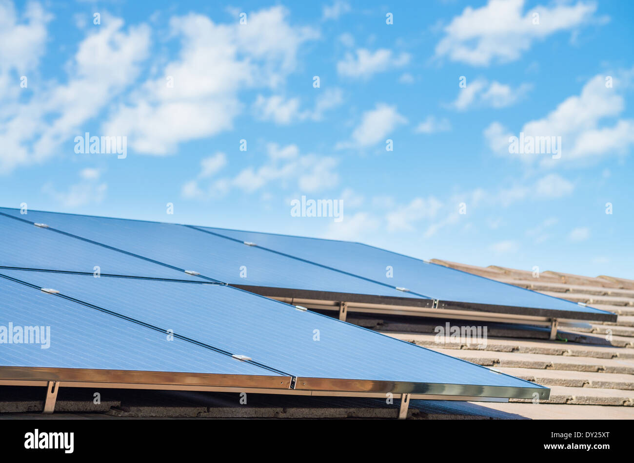 Installing solar panels on roof hi-res stock photography and images - Alamy