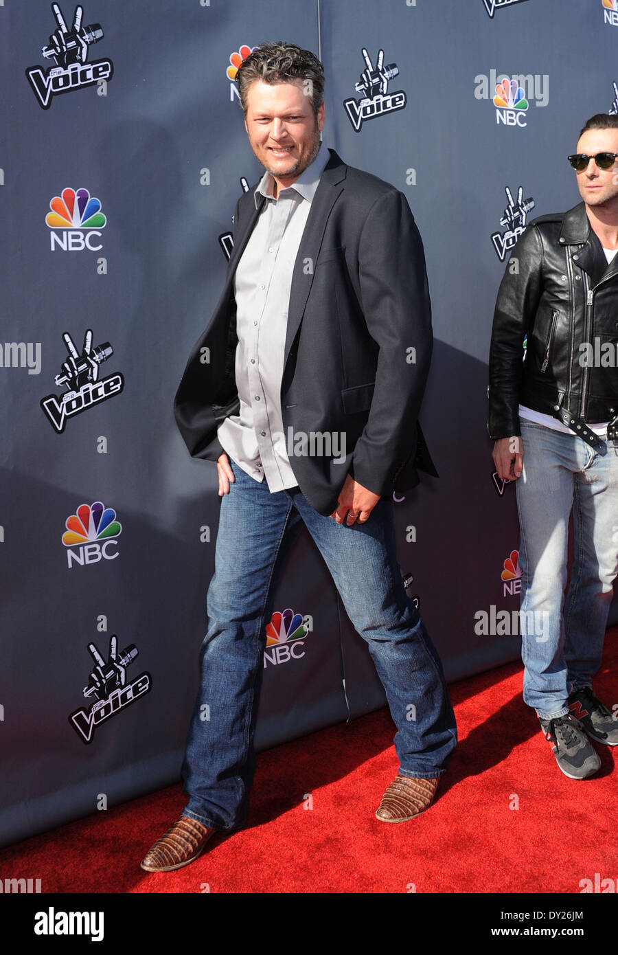 Hollywood, California, USA. 3rd Apr, 2014. Blake Shelton arrives for ...
