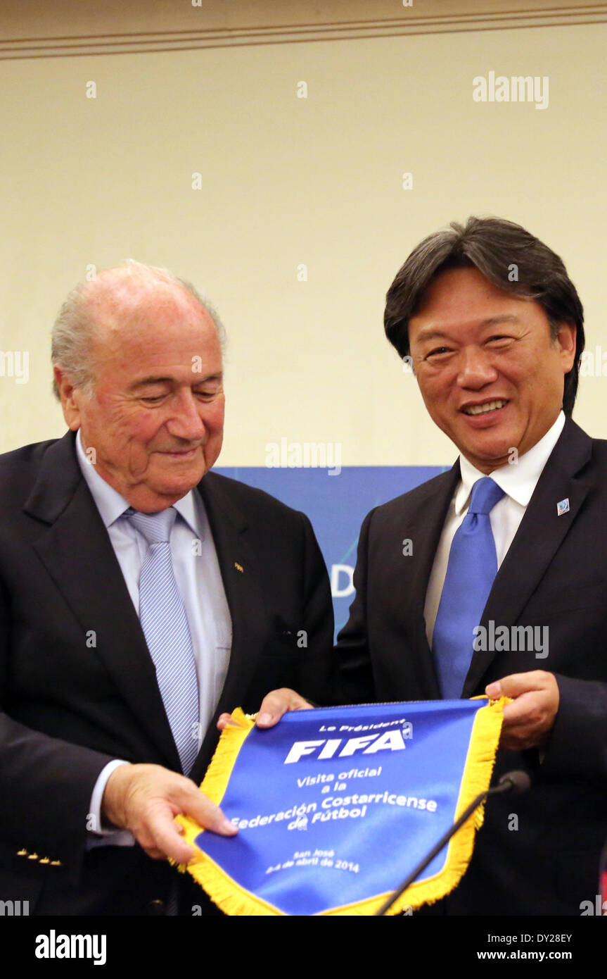 San Jose, Costa Rica. 3rd Apr, 2014. FIFA President Joseph Blatter (L) and the President of Costa Rica's Football Federation Eduardo Li attend a press conference of the FIFA U-17 Women's World Cup Costa Rica 2014 in San Jose, Costa Rica, on April 3, 2014. Joseph Blatter was in Costa Rica to participate in the closure activities of the FIFA U-17 Women's World Cup Costa Rica 2014. © Kent Gilbert/Xinhua/Alamy Live News Stock Photo