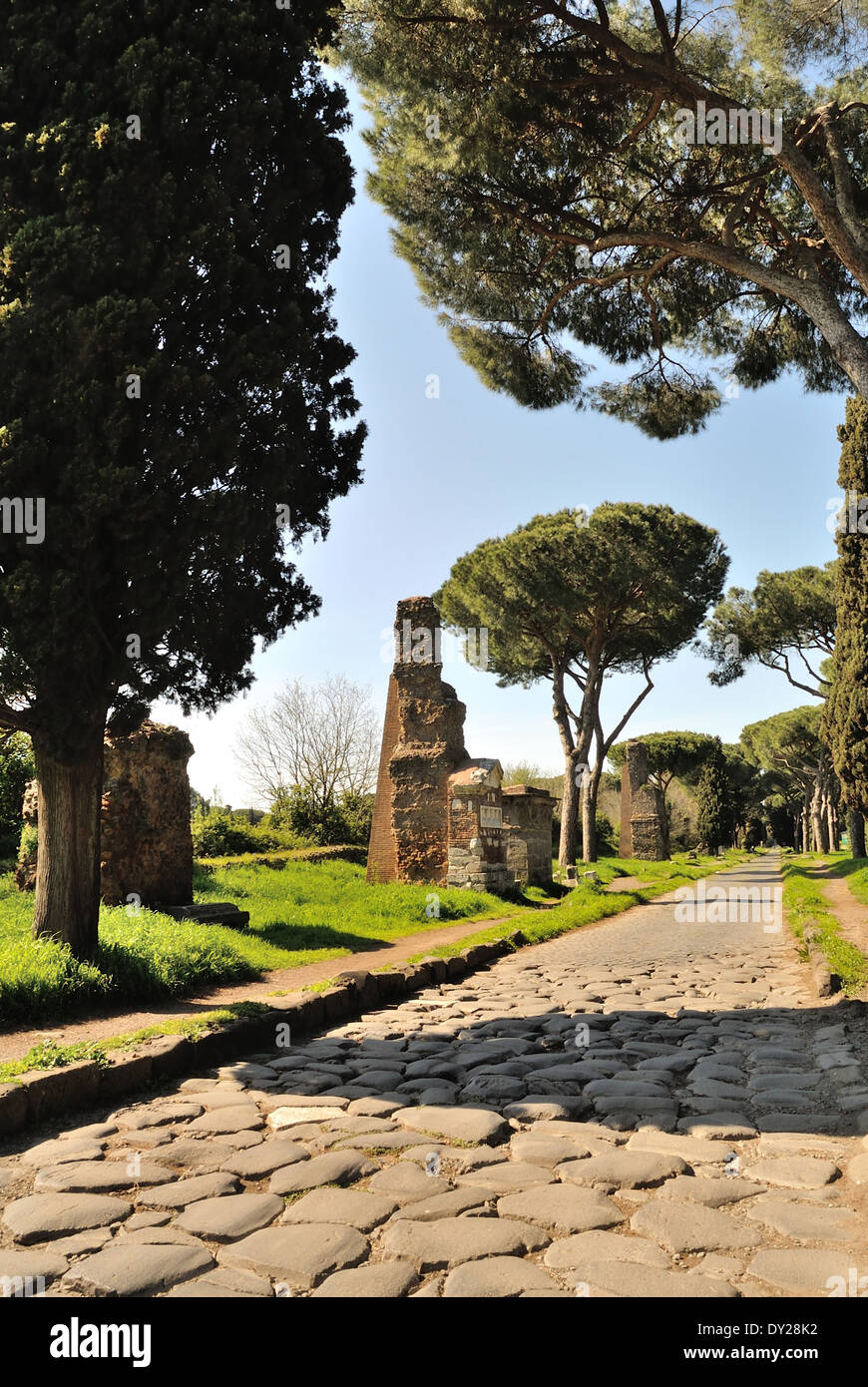 Street in ancient rome hi-res stock photography and images - Alamy