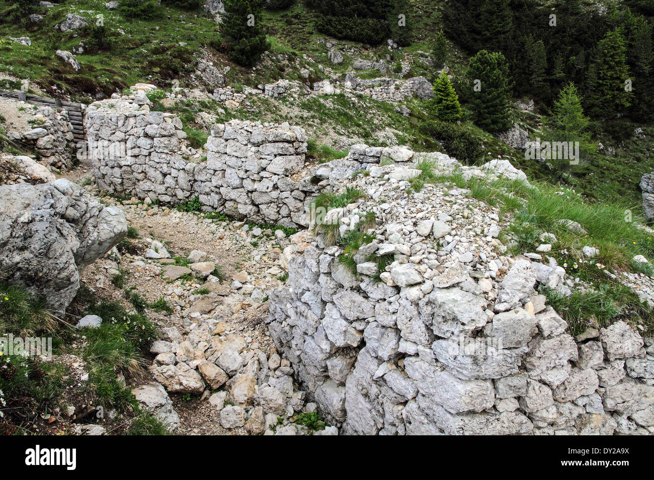 Passo Lagazuoi, Dolomiti Ampezzane, Val Parola, military shelters 1° world war in  Tre sassi Fortress Stock Photo