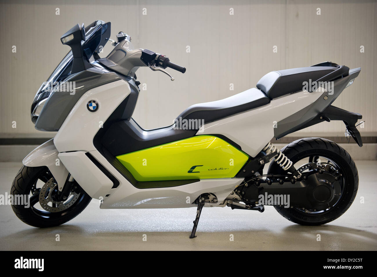 Bmw scooter hi-res stock photography and images - Alamy