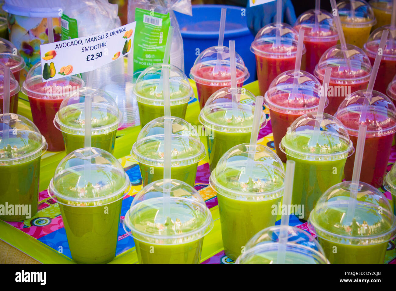 Stall Selling fresh fruit juices, milkshakes and smoothies in Brick Lane Market, London, England, GB, UK. Stock Photo