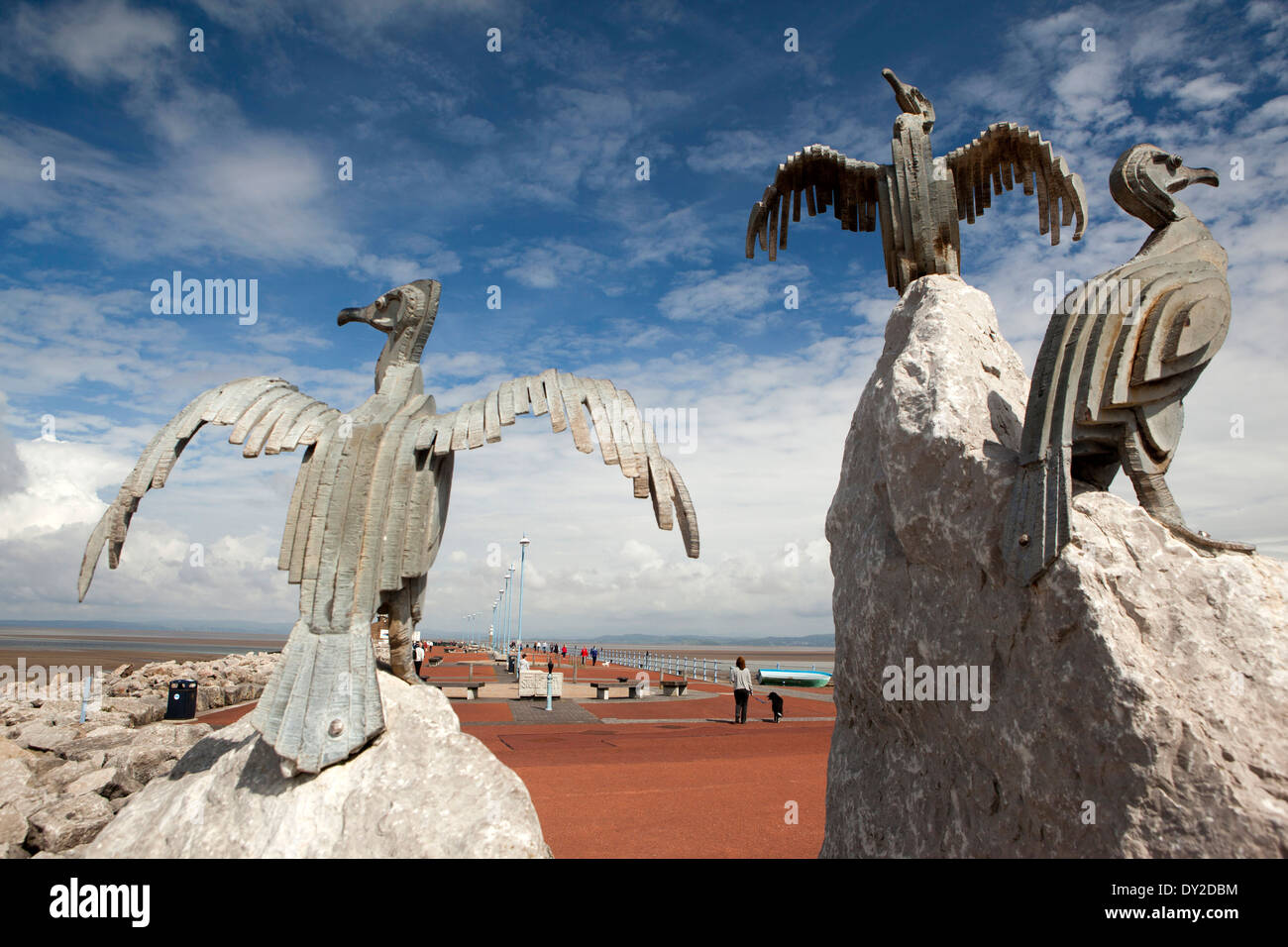 UK, England, Lancashire, Morecambe, Rock Island seabird sculptures on Stone Jetty Stock Photo