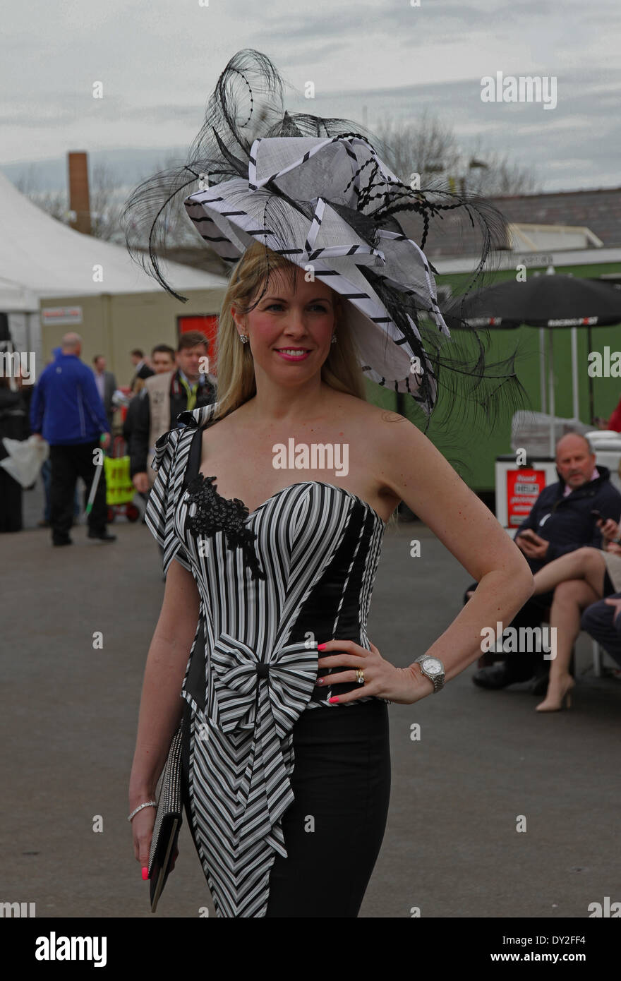 Liverpool, UK. 04th Apr, 2014. Female attendee in finery at Ladies Day at Aintree on day two of The Three Day Grand National Meeting from Aintree Racecourse Credit:  Action Plus Sports/Alamy Live News Stock Photo