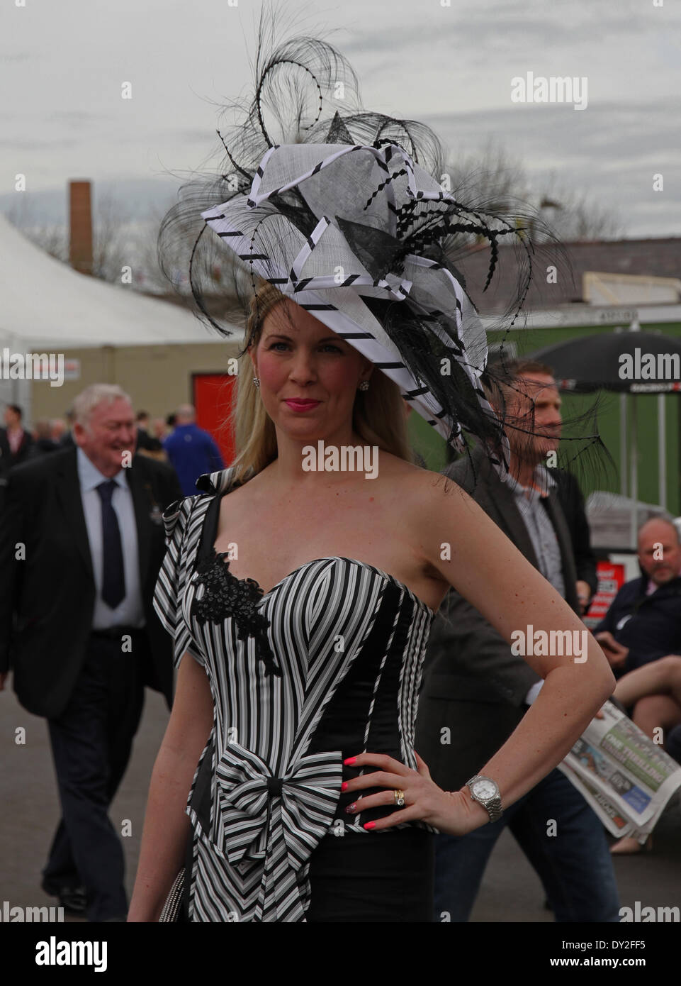Liverpool, UK. 04th Apr, 2014. Female attendee in finery at Ladies Day at Aintree on day two of The Three Day Grand National Meeting from Aintree Racecourse Credit:  Action Plus Sports/Alamy Live News Stock Photo